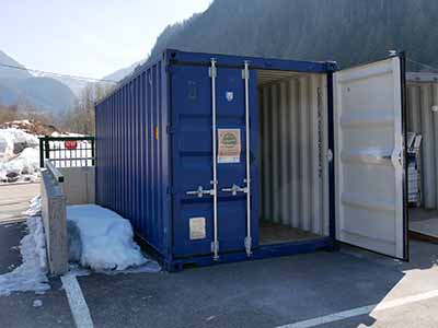 le container de la déchèterie